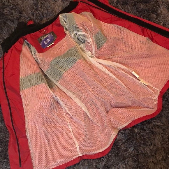 Teknic otisca red / black rain jacket with reflective back stripe. New! - Picture 14 of 14